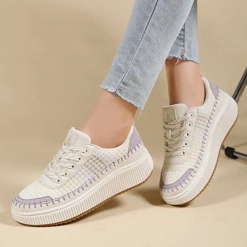 Brązowe buty damskie mieszkani – Badminton Vietnam recenzja i cena